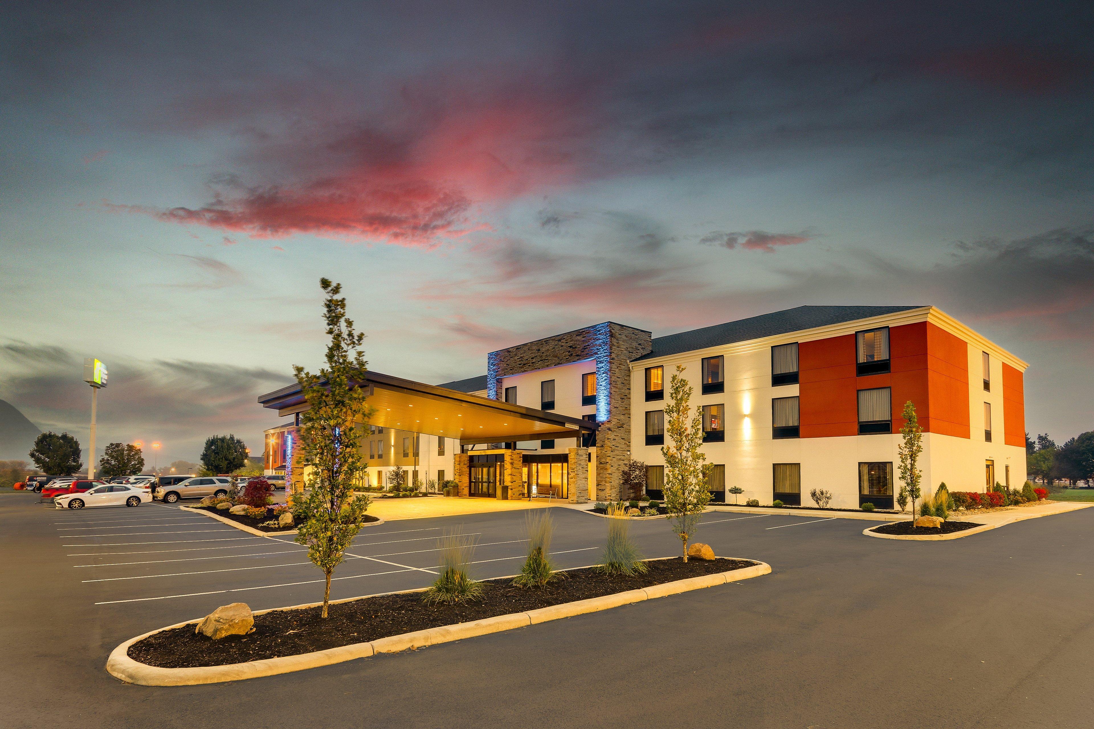 Holiday Inn Express & Suites Troy By Ihg Extérieur photo